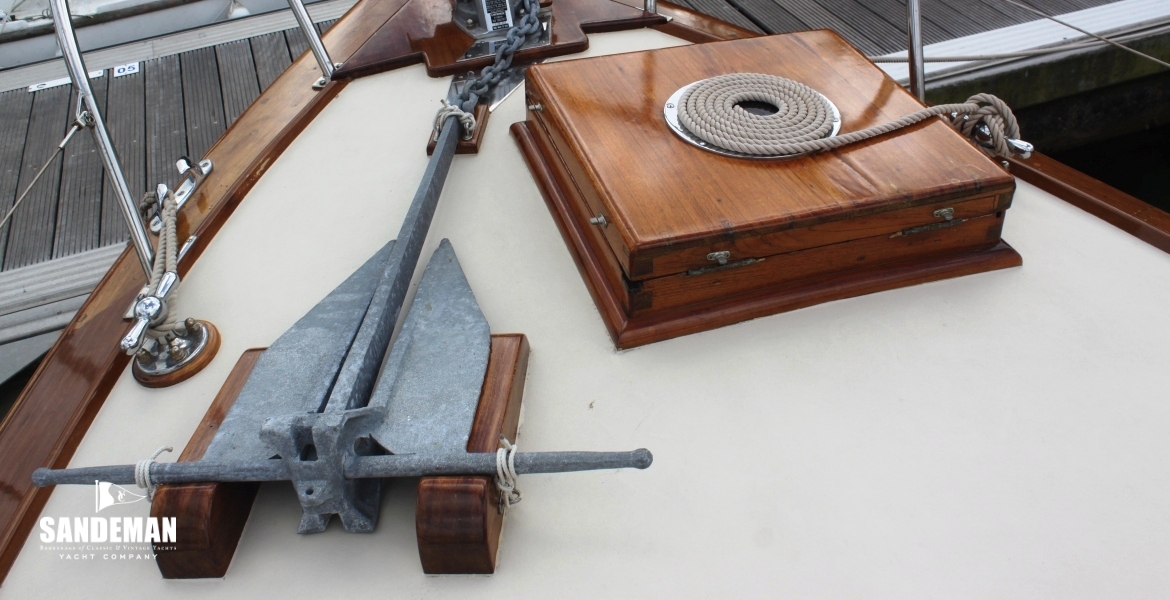 16 FOREDECK