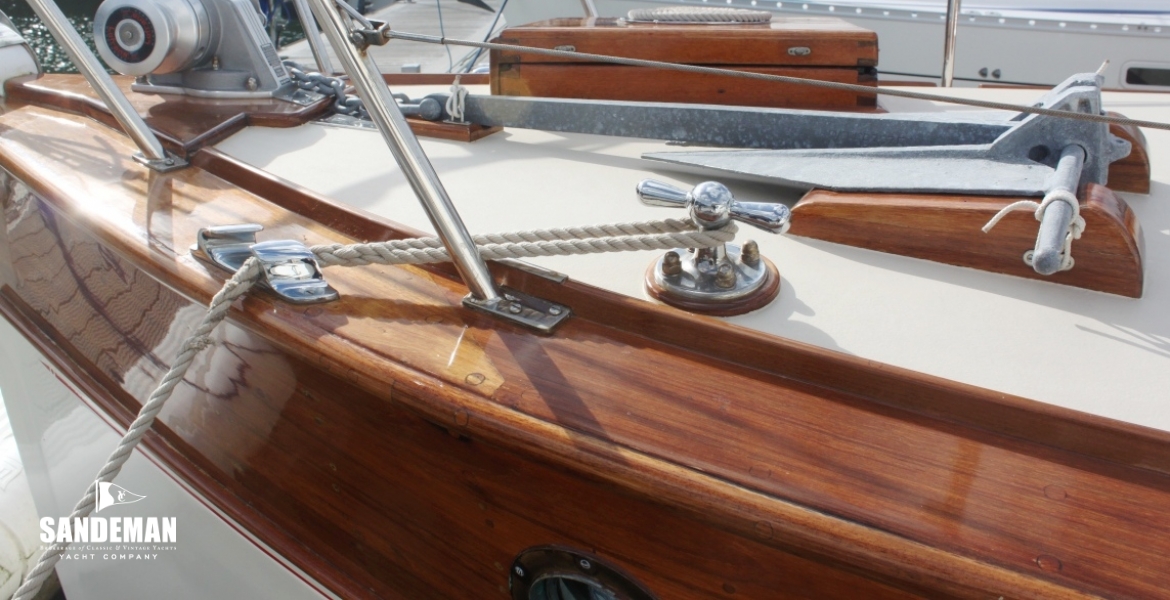 17 FOREDECK