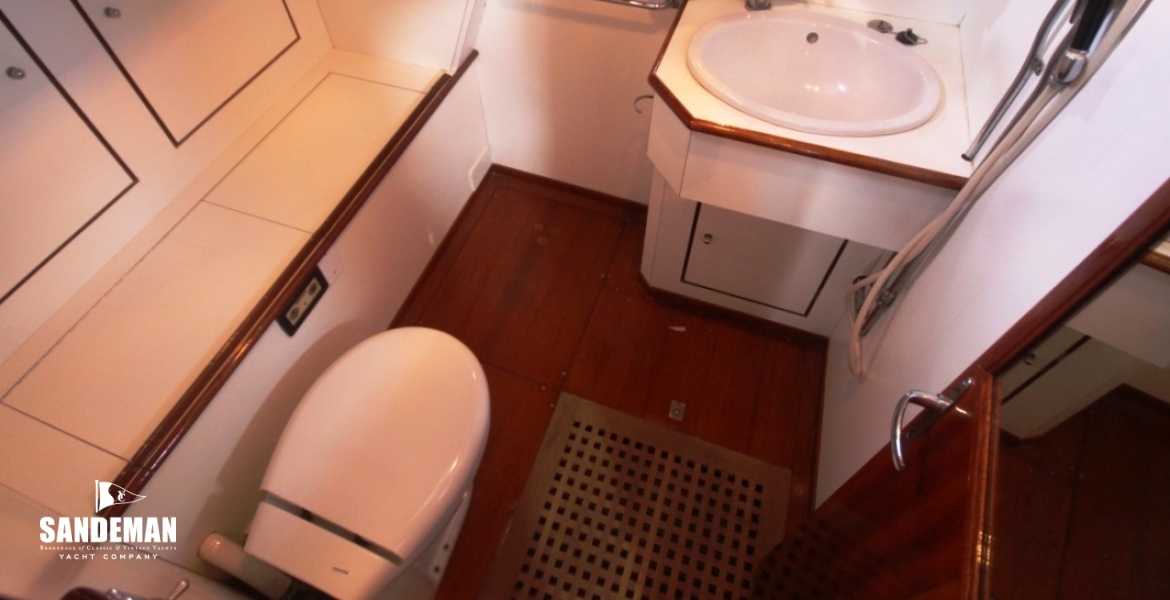 AFT ENSUITE