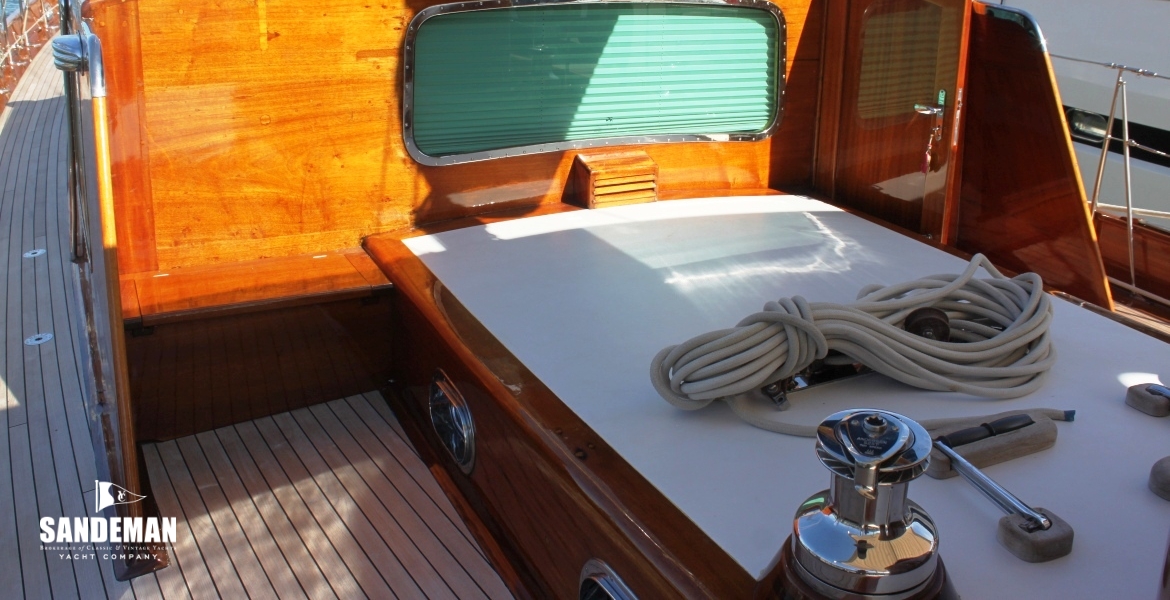 AFT HOUSE & DECKHOUSE FWD