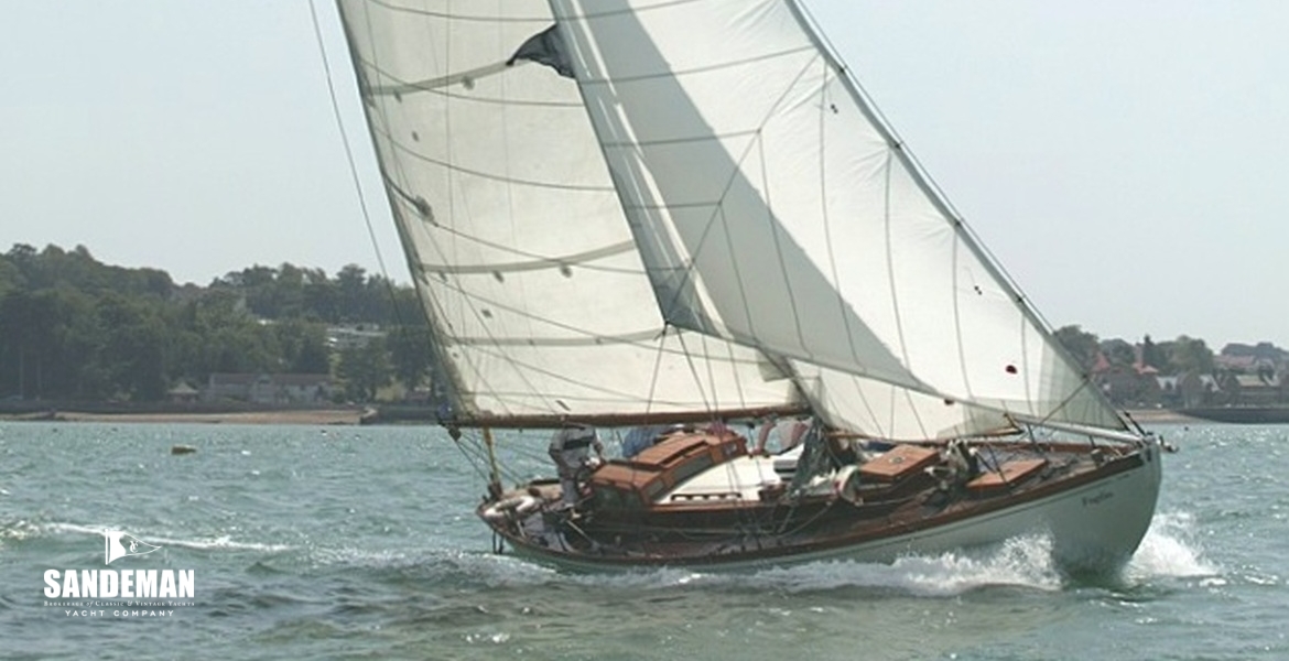 02 STBD BOW.jpg