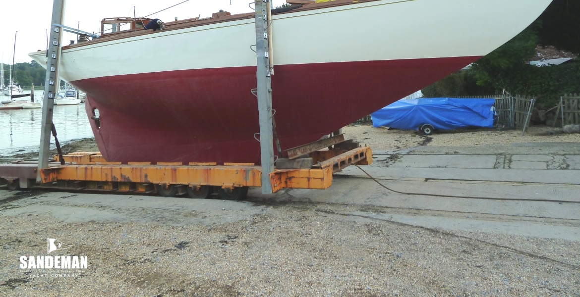 44 HAULED OUT.JPG
