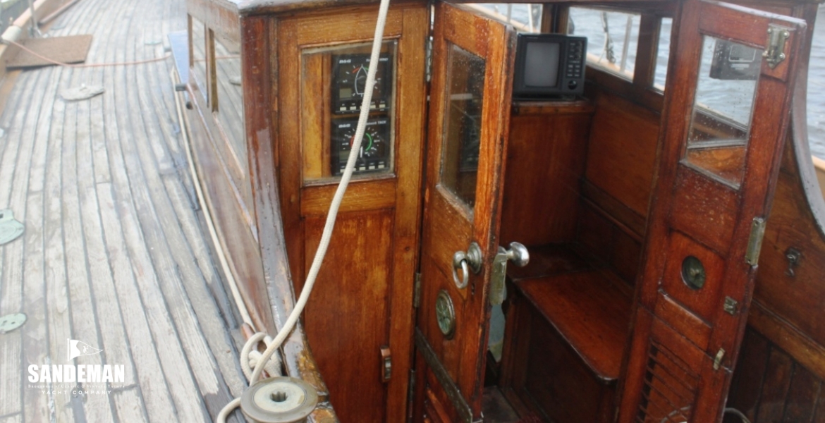 COMPANIONWAY 