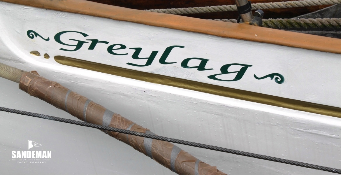 PORT BOW DETAIL