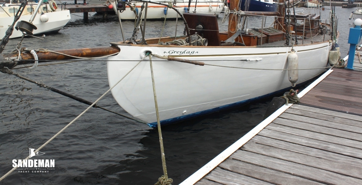 PORT BOW