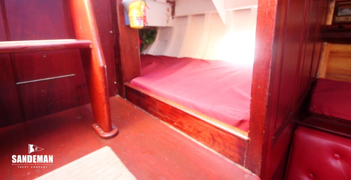 PORT QTR BERTH