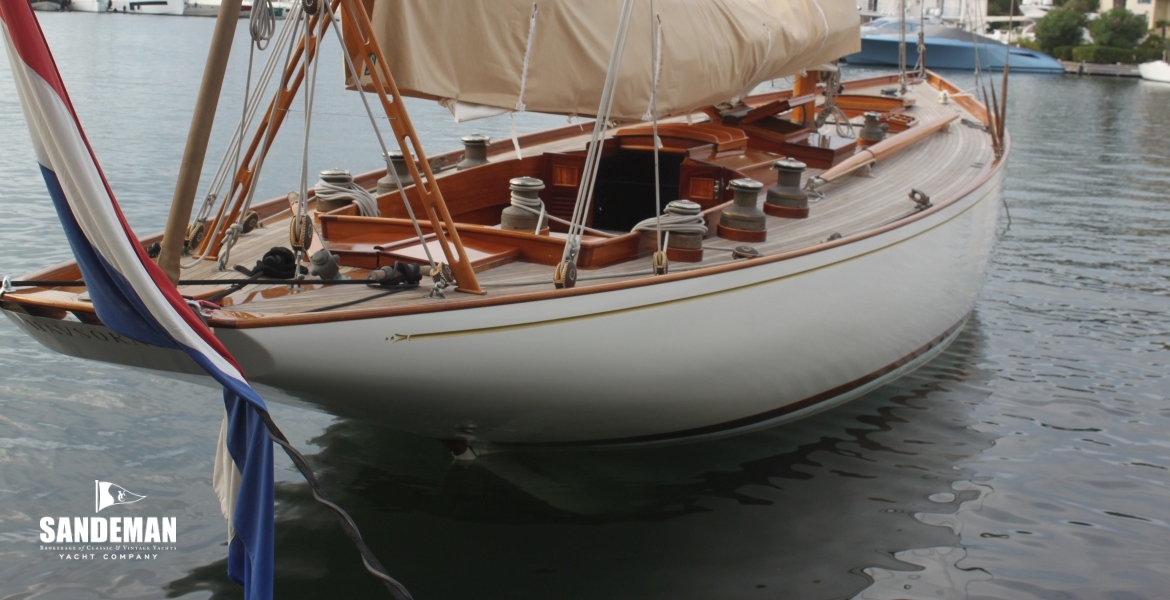 MOORED STBD QTR