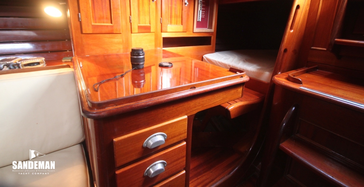 STBD SIDEBOARD