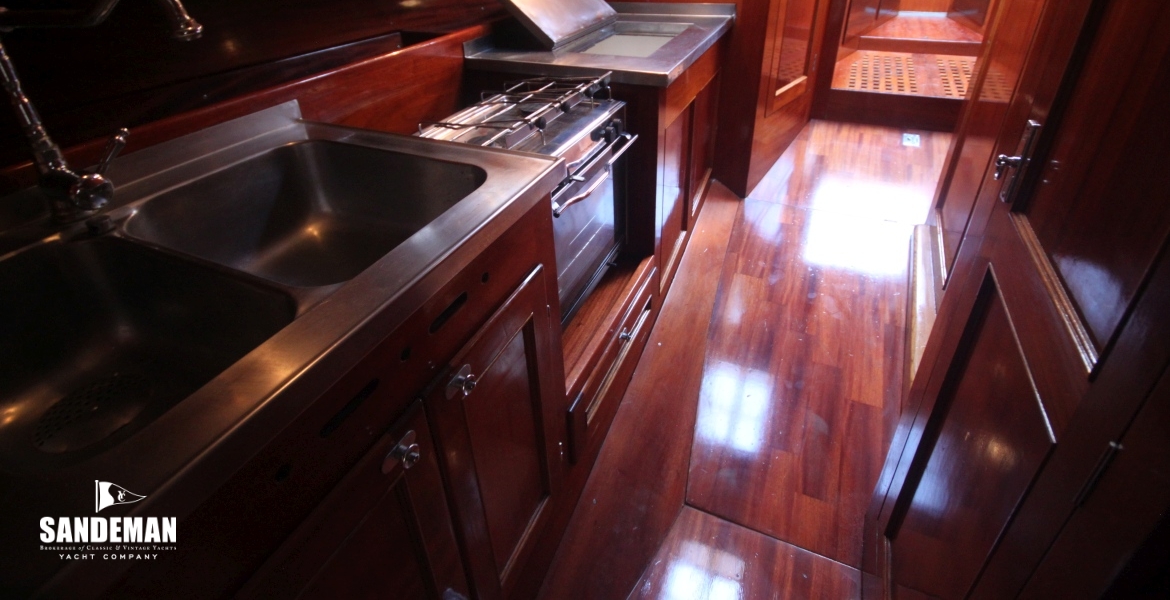 GALLEY TO PORT