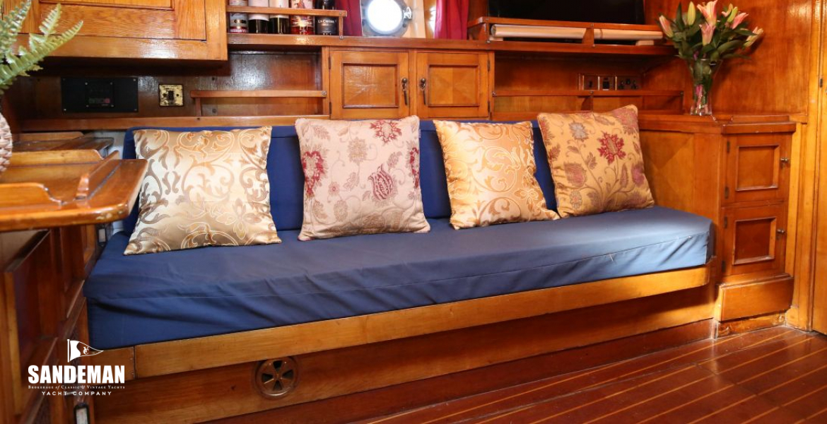 Saloon view to port