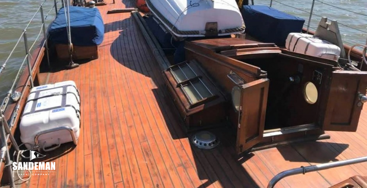 ON DECK V FWD