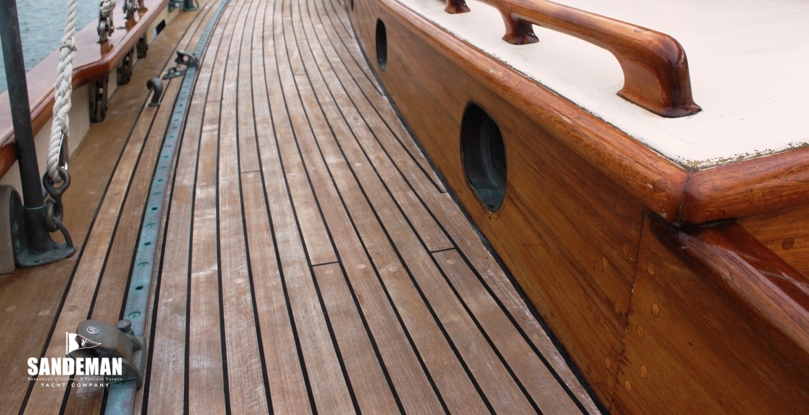 PORT DECK V FWD