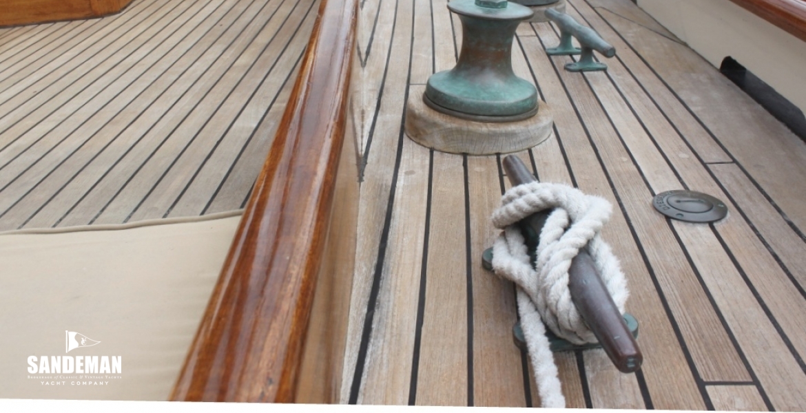 STBD DECK V FWD