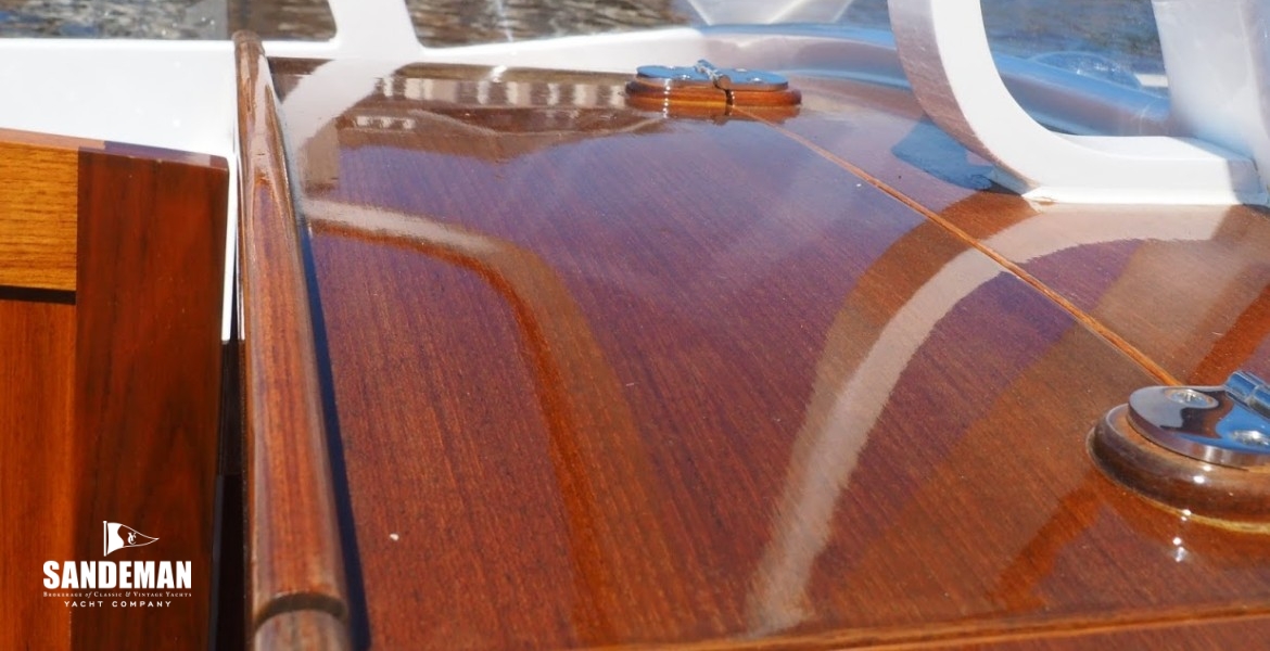 Dash companionway closeup