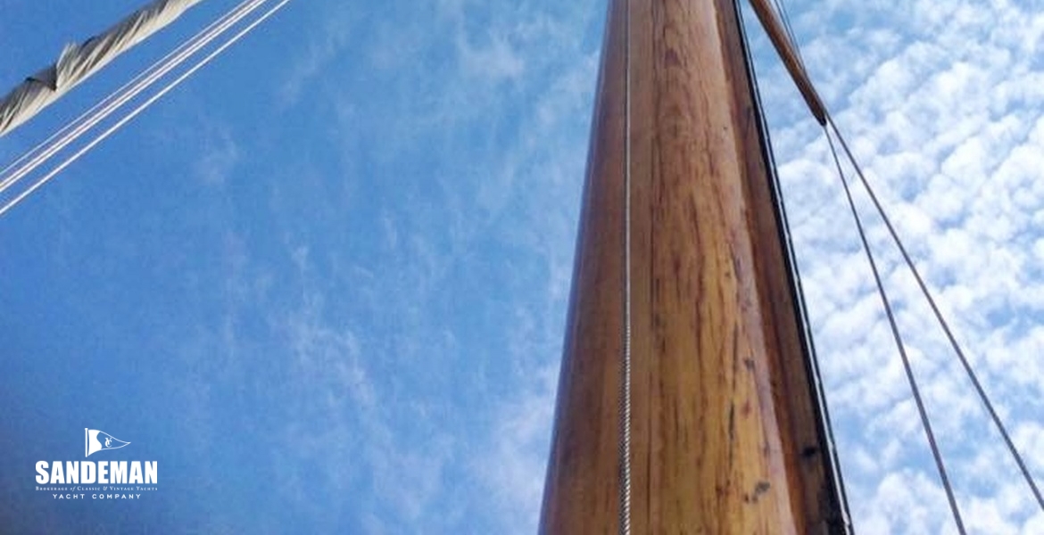 ORIGINAL MAST