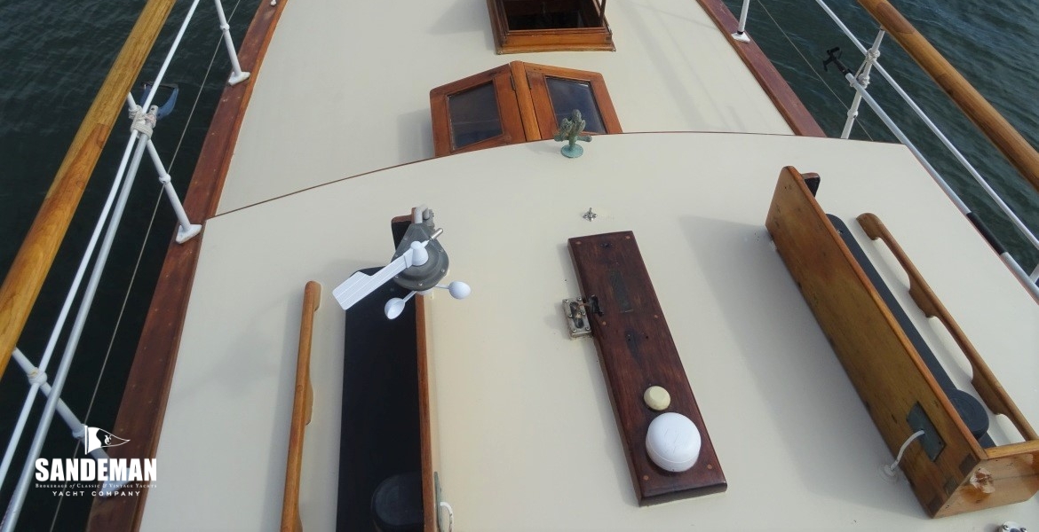 VIEW FWD FROM WHEELHOUSE ROOF 2