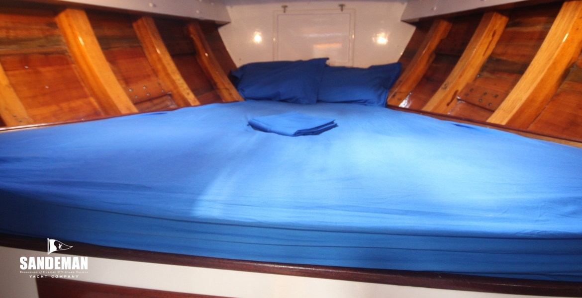 50 FWD DOUBLE CABIN