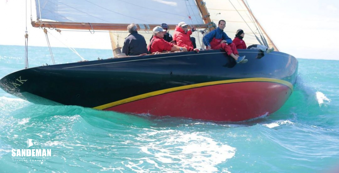 03 Port qtr windward