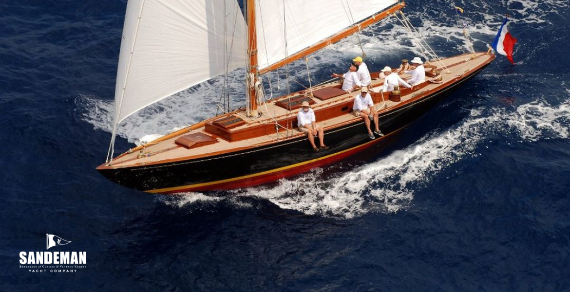 07 Aerial port bow