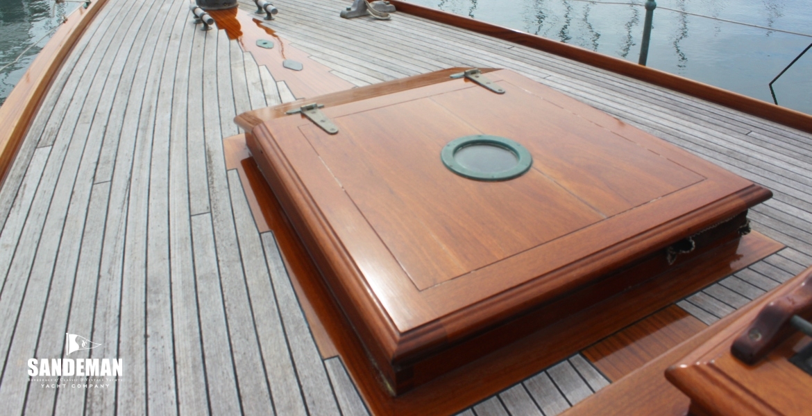 21 Foredeck
