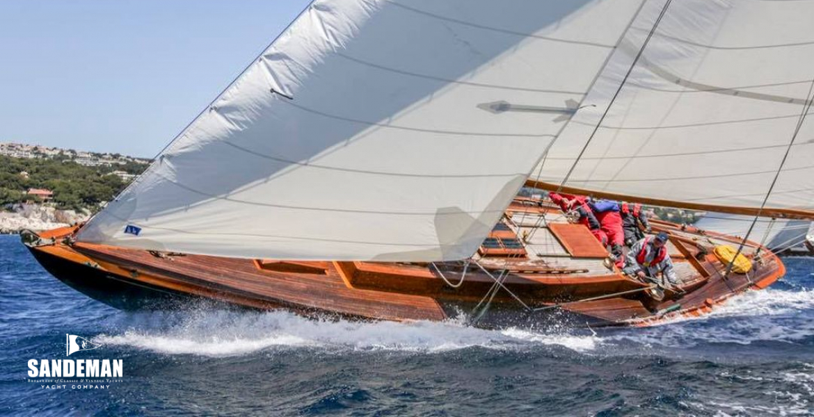 02 Port bow