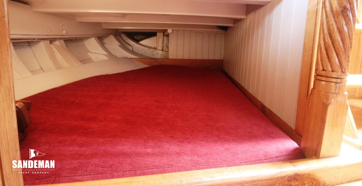 DOUBLE QUARTER BERTH