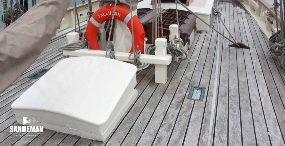 FOREDECK V AFT