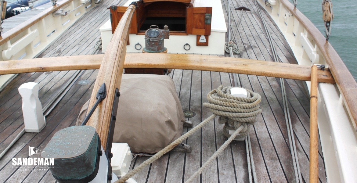 AFT DECK V FWD