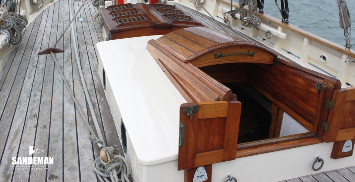 TRUNK CABIN V FWD
