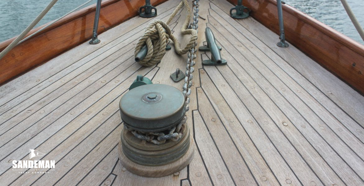 26 FOREDECK