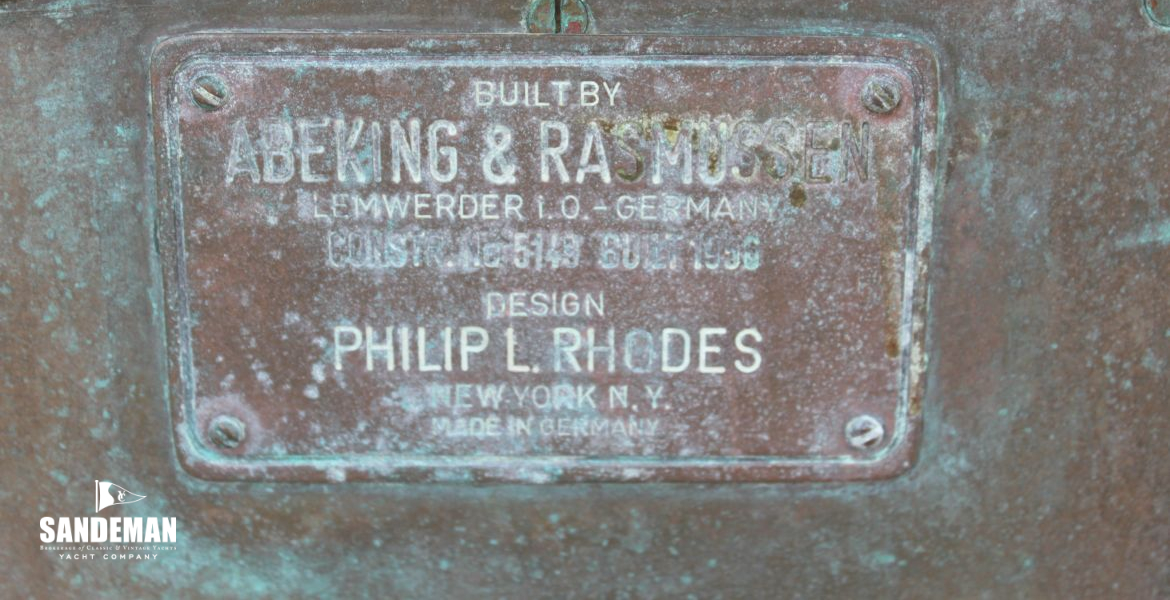 61 BUILDERS' PLATE