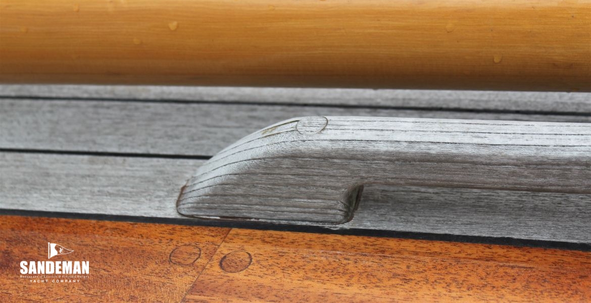 24 FOREDECK DETAIL