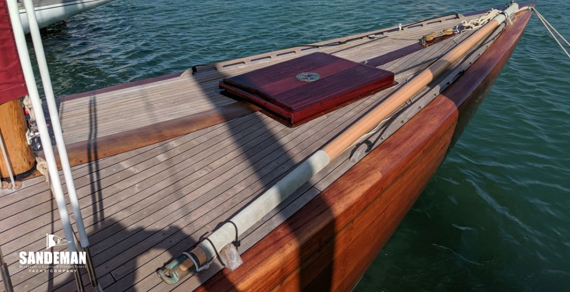 20 FOREDECK