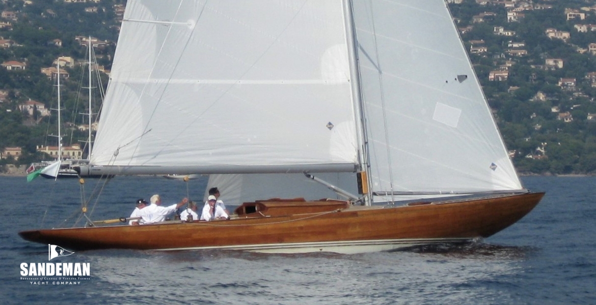 02 WINDWARD