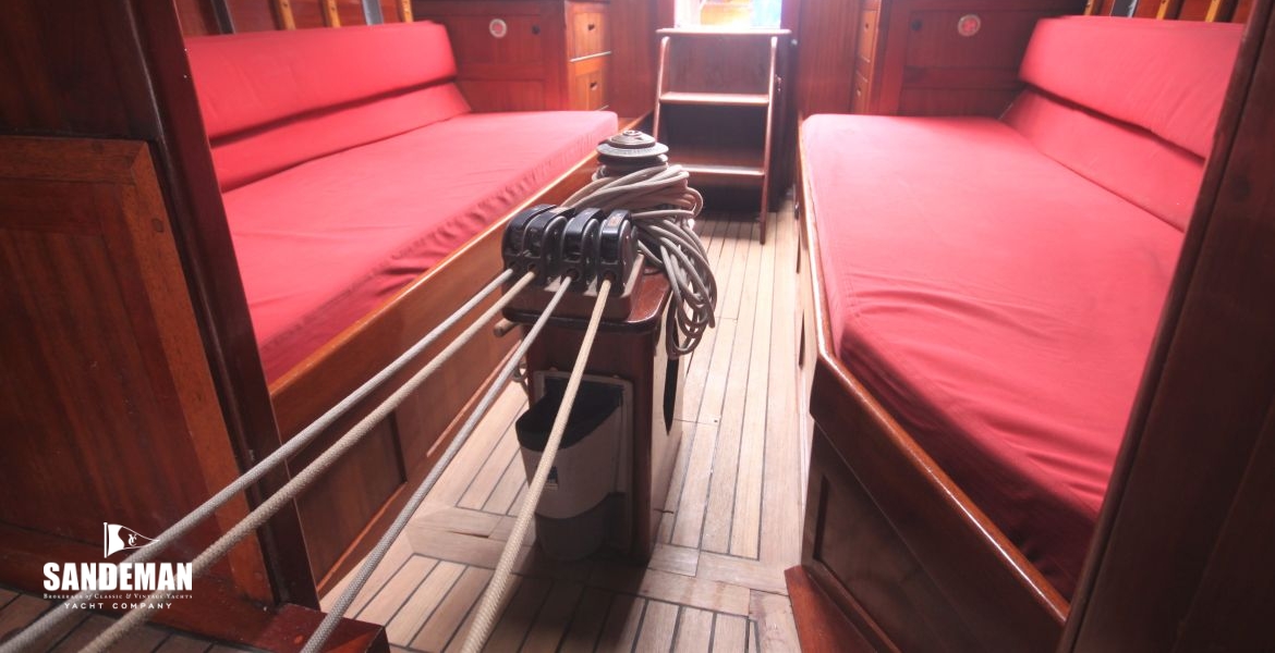 37 CABIN V AFT