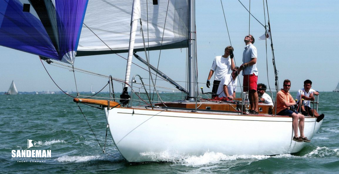 PORT BOW DOWNWIND