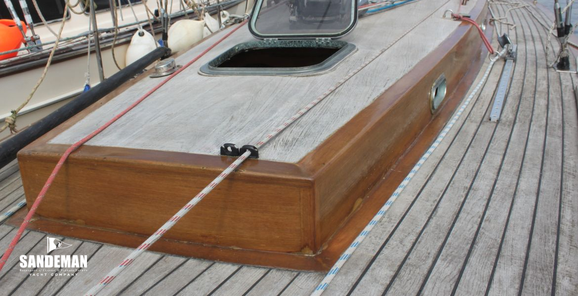 VIEW AFT FROM FOREDECK