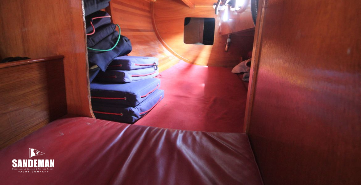 STARBOARD QTR BERTH V AFT