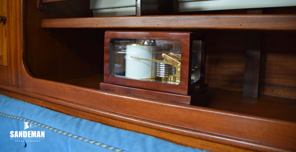 56 BAROGRAPH