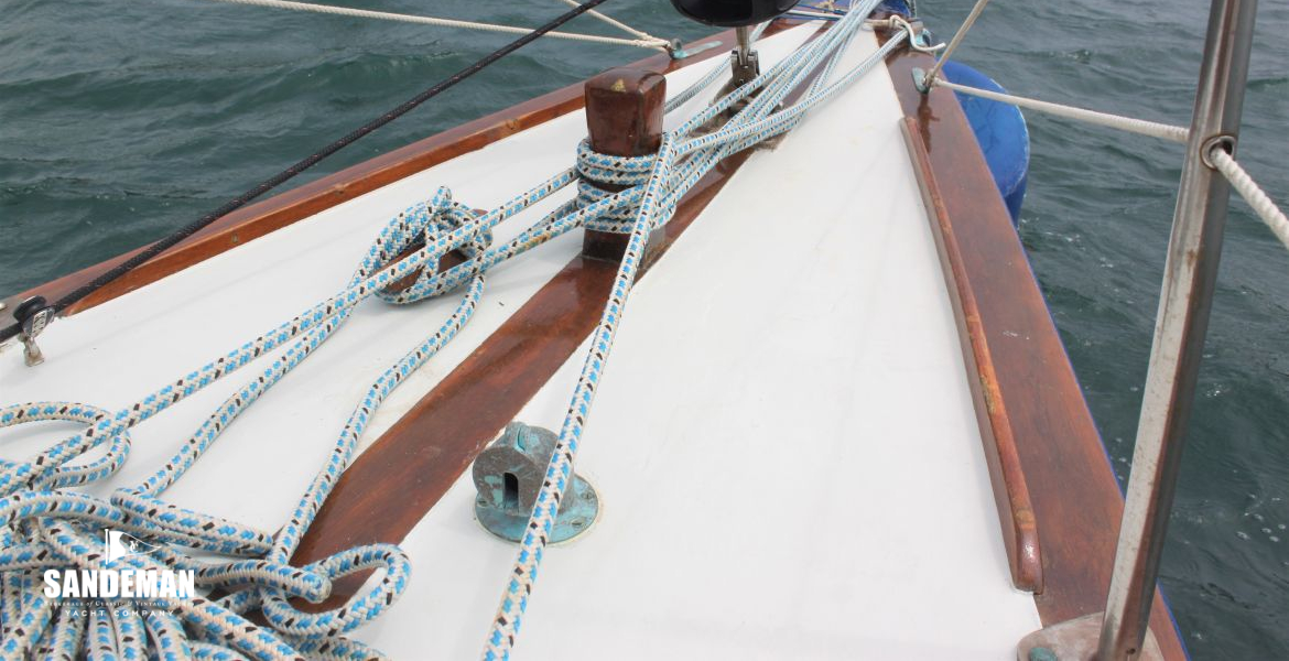 28 FOREDECK