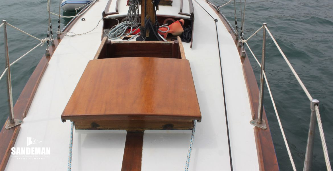 29 FOREDECK V AFT