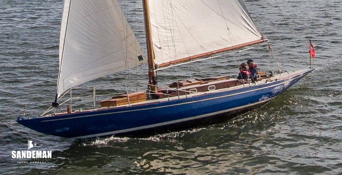 11 AERIAL PORT BOW