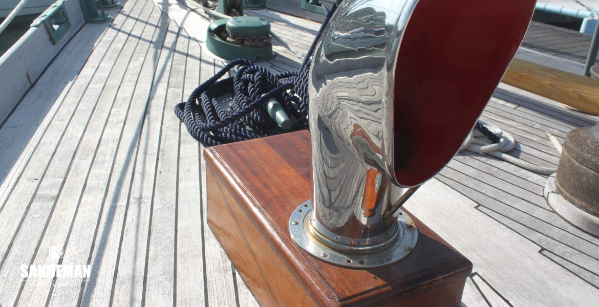 Foredeck v fwd