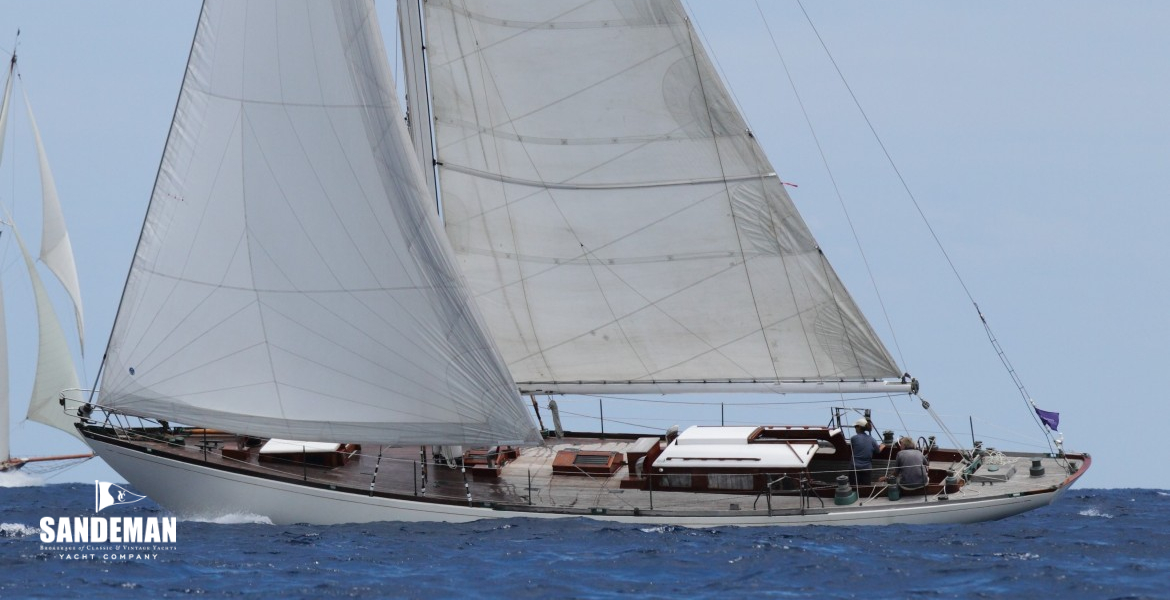 Abeam leeward