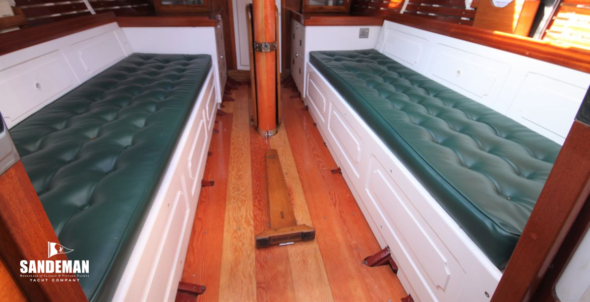 Saloon view fwd