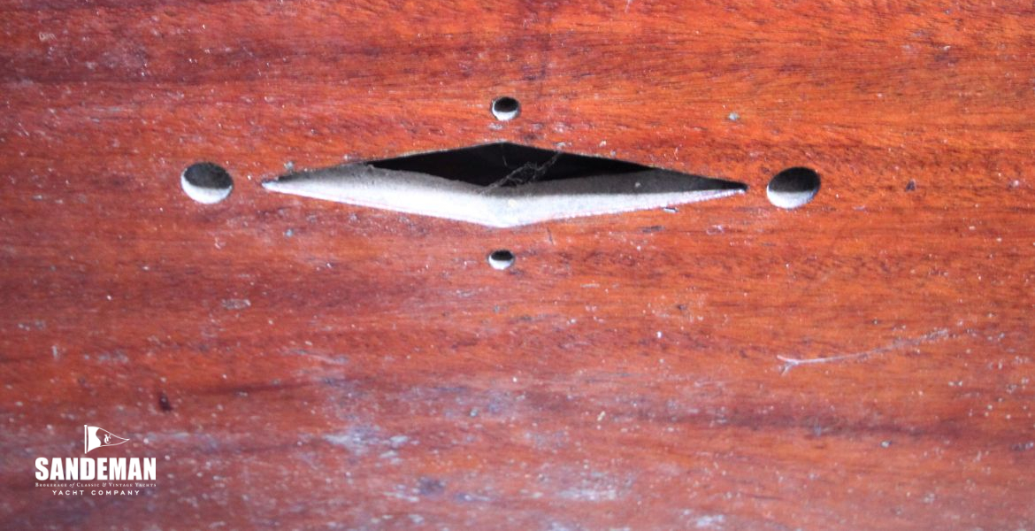 SALOON VENTILATION DETAIL