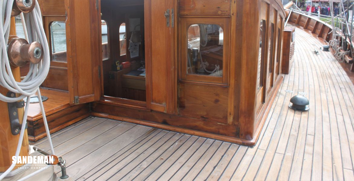 Into deck house