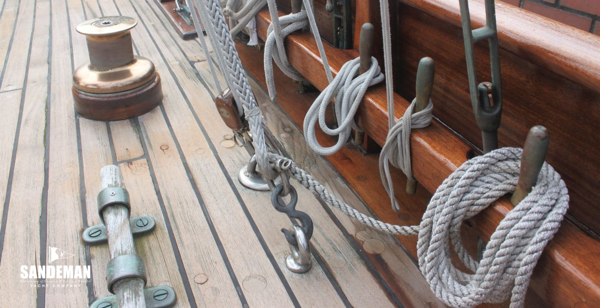 Pin rail