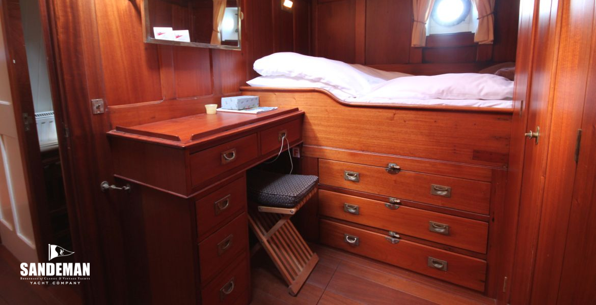 Owner double berth cabin