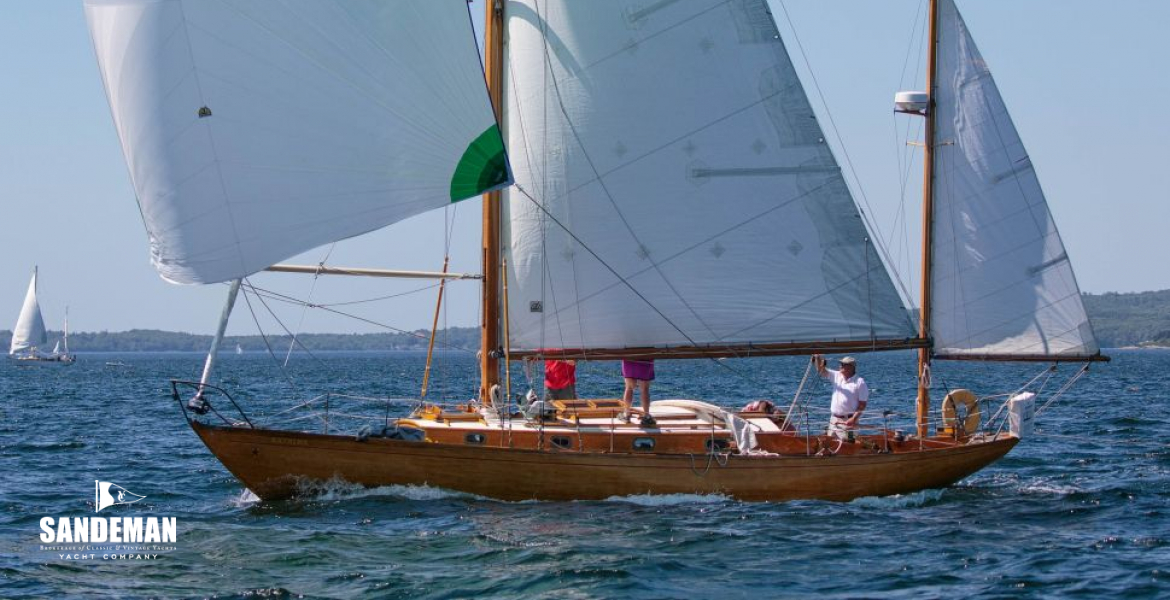 Reaching spinnaker